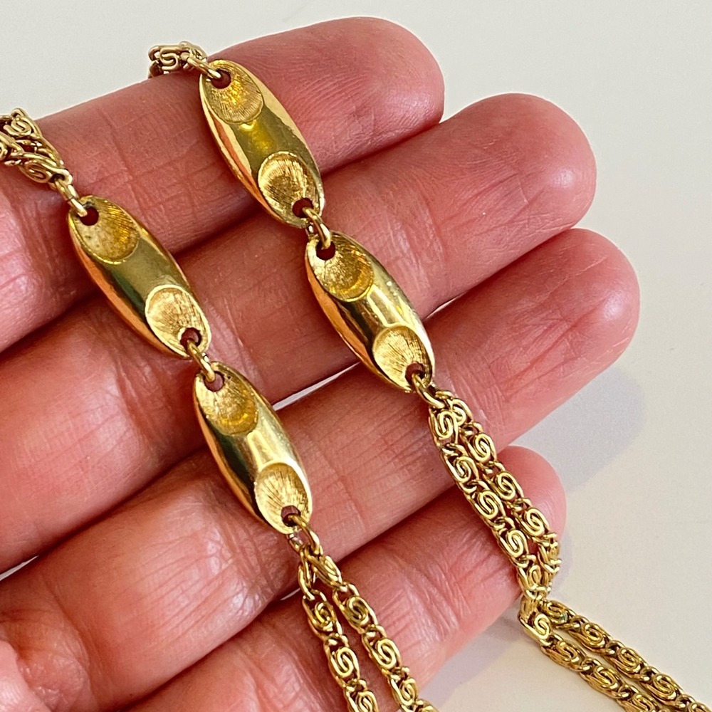 Monet Vintage Gold Tone Double Scroll Chain Station Necklace Flapper Rope - Picture 4 of 12
